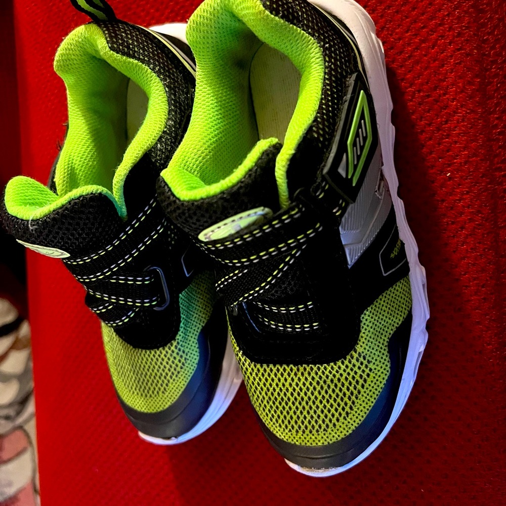 Lemon led light up shoes